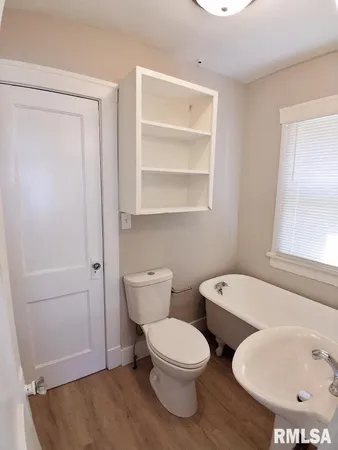 $44,900 | 316 East Melbourne Avenue, Peoria, IL 61603