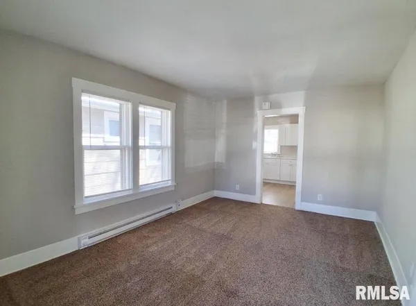 $44,900 | 316 East Melbourne Avenue, Peoria, IL 61603