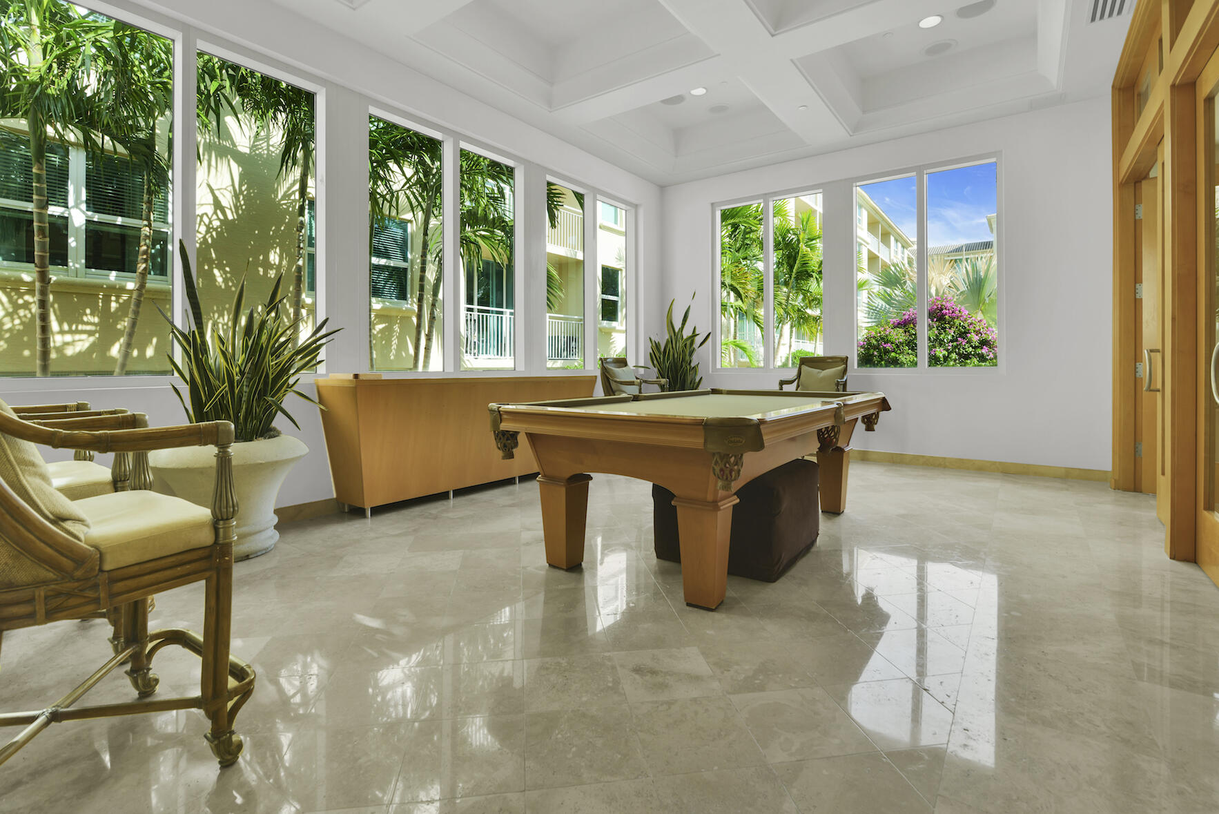 99 Southeast Mizner Boulevard, Unit 813 Boca Raton, FL 33432 - Photo 37 of 43 GAME ROOM/BILLARD