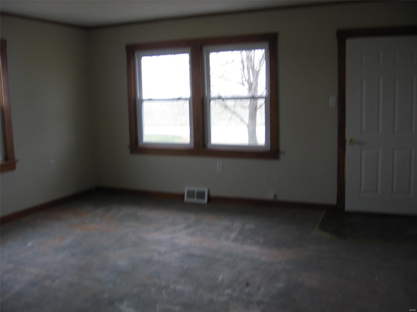 6331 White Church Road Okawville, IL 62271 - Photo 3 of 19