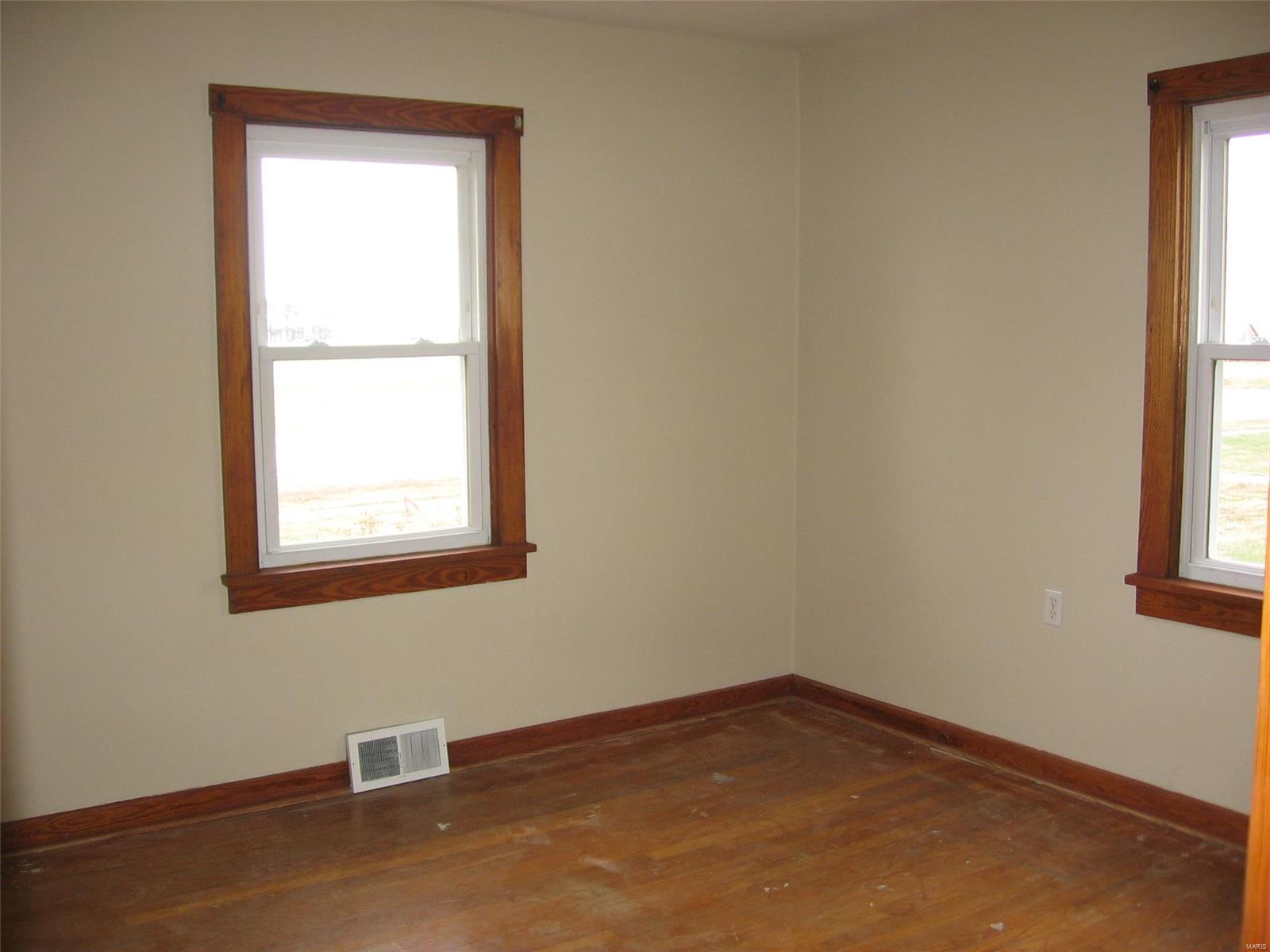 6331 White Church Road Okawville, IL 62271 - Photo 8 of 19