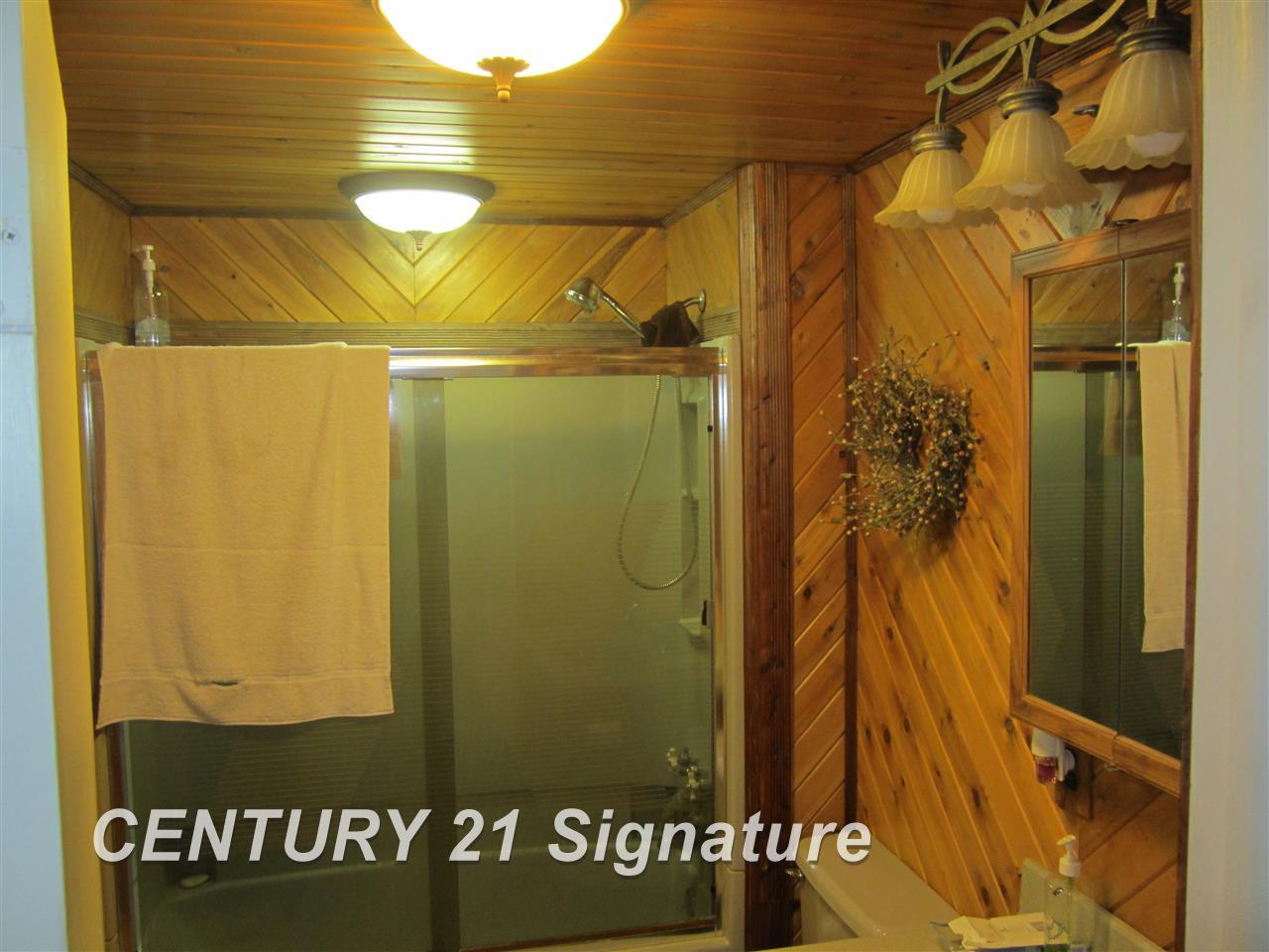 311 Gun Club Road Caro, MI 48723 - Photo 8 of 12