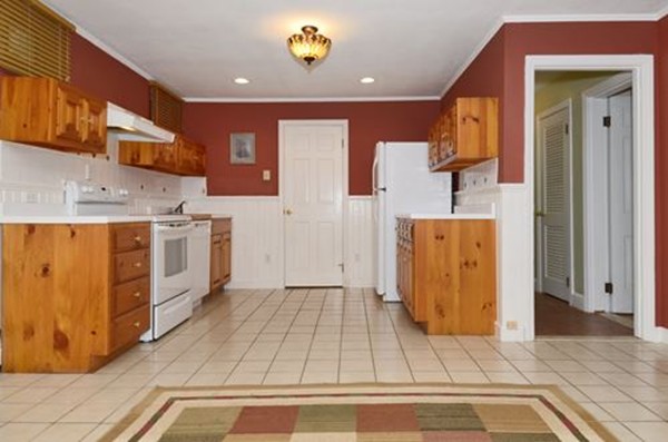 8 Andrews Road Topsfield, MA 01983 - Photo 21 of 28 Gallery Image 21