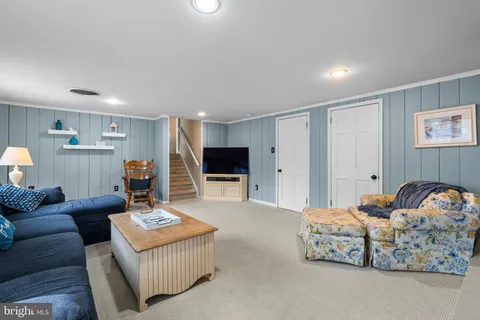 $629,900 | 306 Bickmore Drive, Wallingford, PA 19086