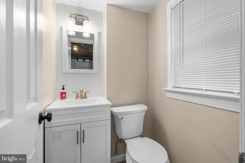 $629,900 | 306 Bickmore Drive, Wallingford, PA 19086