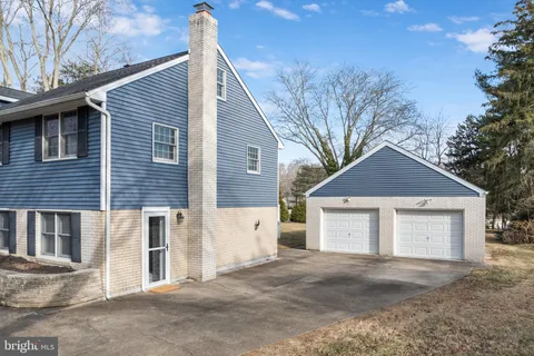 $629,900 | 306 Bickmore Drive, Wallingford, PA 19086