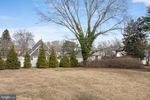 $629,900 | 306 Bickmore Drive, Wallingford, PA 19086