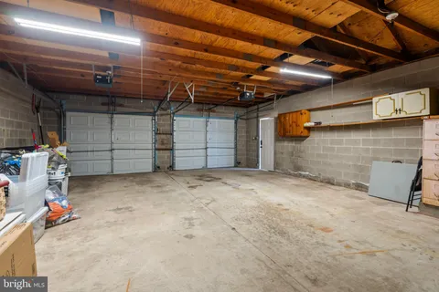 $629,900 | 306 Bickmore Drive, Wallingford, PA 19086