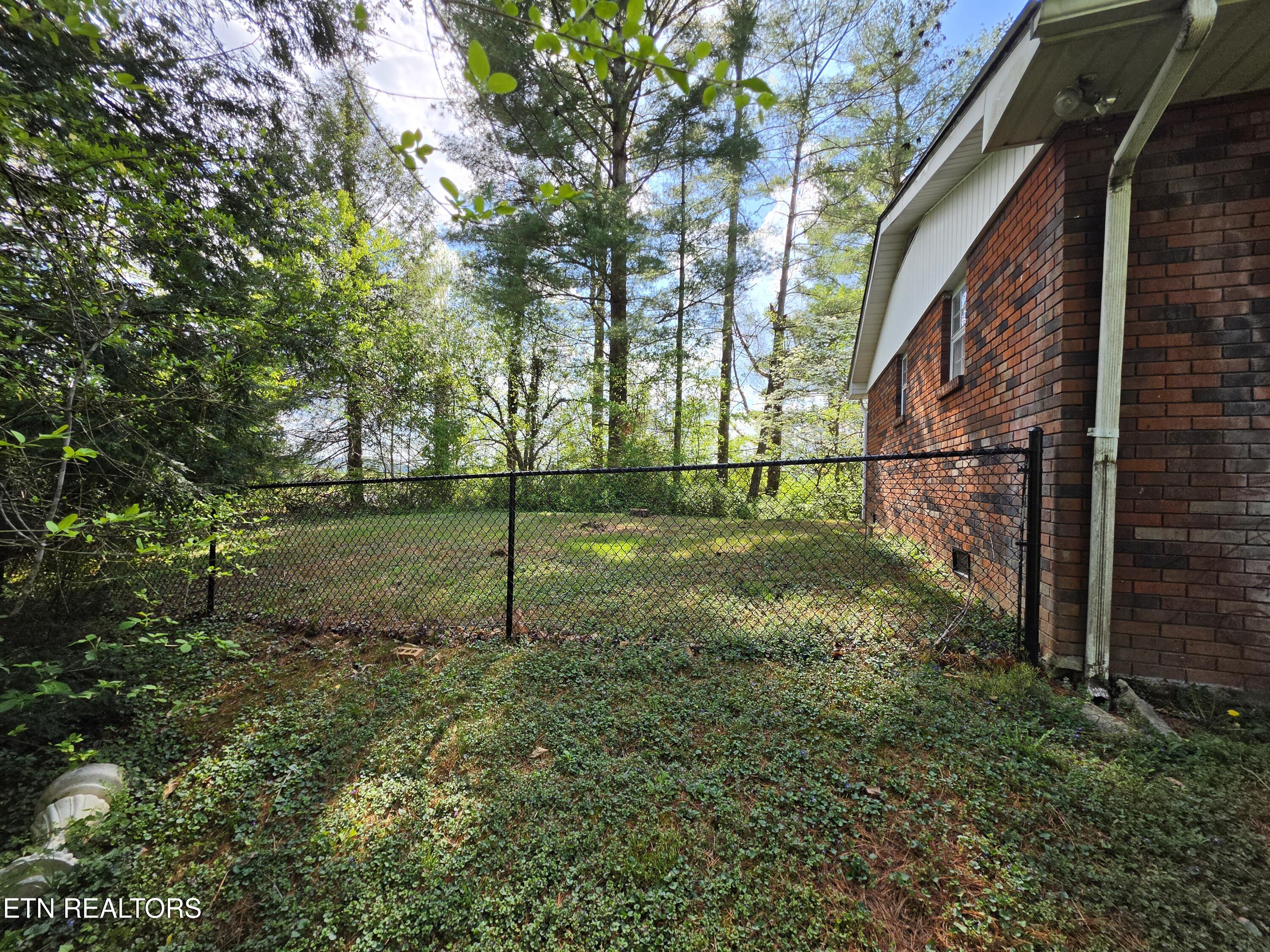 145 Wesley Harrogate, TN 37752 - Photo 24 of 25 2376