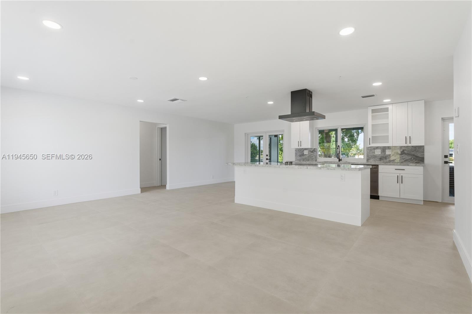 5805 Northwest 72nd Avenue Fort Lauderdale, FL 33321 - Photo 16 of 70