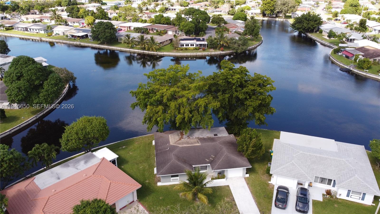 5805 Northwest 72nd Avenue Tamarac, FL 33321 - Photo 2 of 70