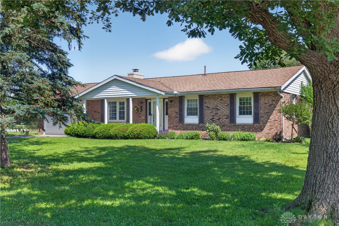 2105 Fenner Road Troy, OH 45373 - Photo 2 of 43