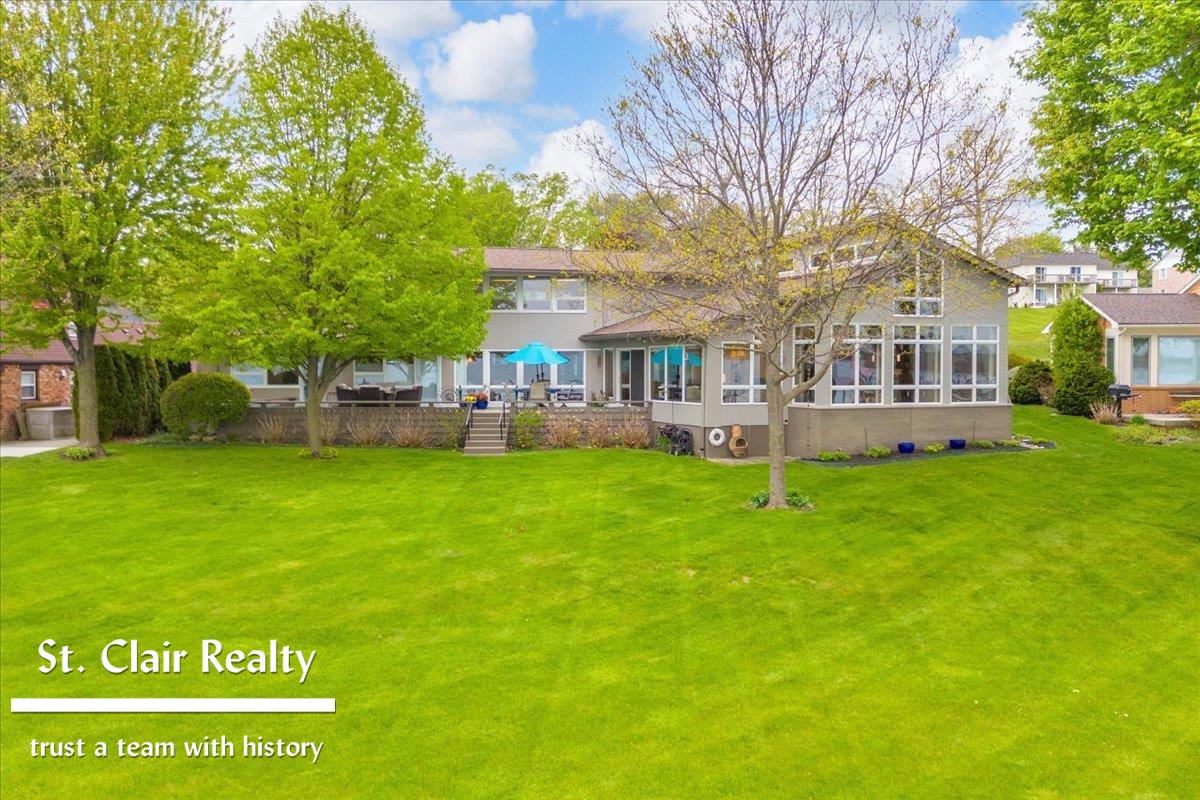 560 North Riverside Avenue St. Clair, MI 48079 - Photo 45 of 49