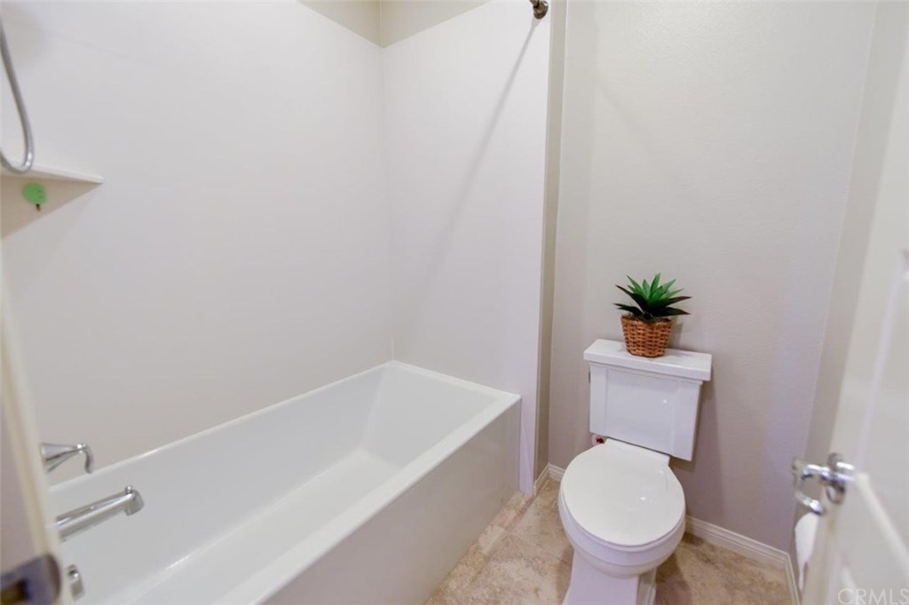 182 Bright Poppy Irvine, CA 92618 - Photo 20 of 34