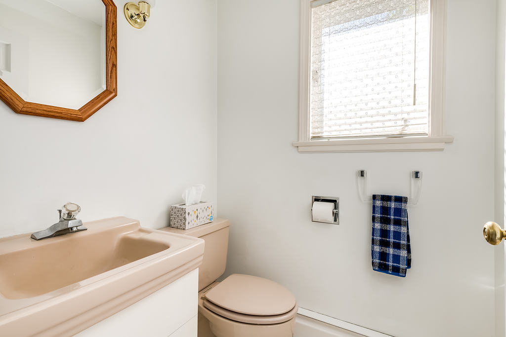 1425 Appleby Road Inverness, IL 60067 - Photo 11 of 28