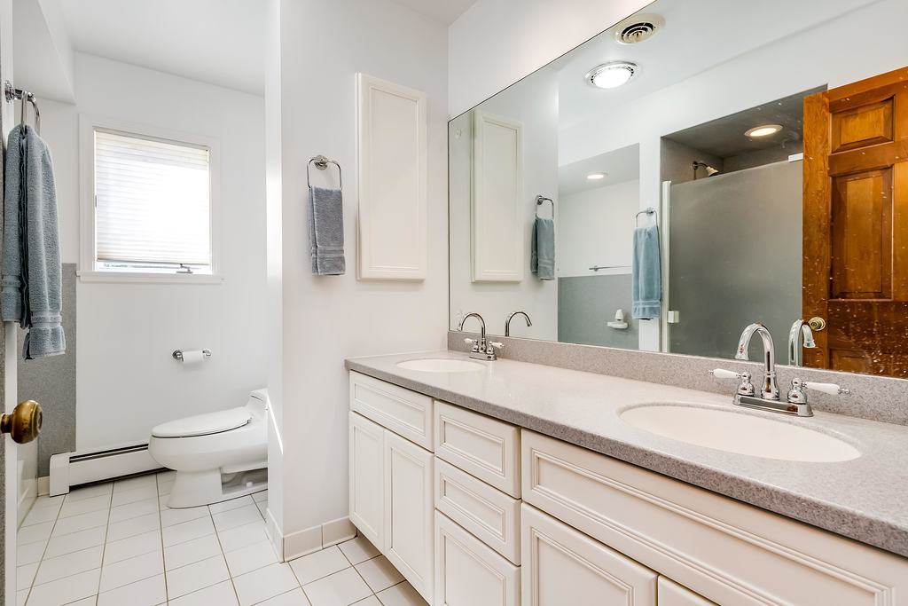 1425 Appleby Road Inverness, IL 60067 - Photo 15 of 28