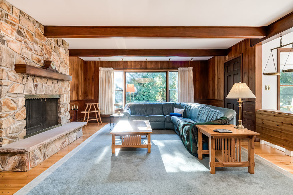 1425 Appleby Road Inverness, IL 60067 - Photo 7 of 28