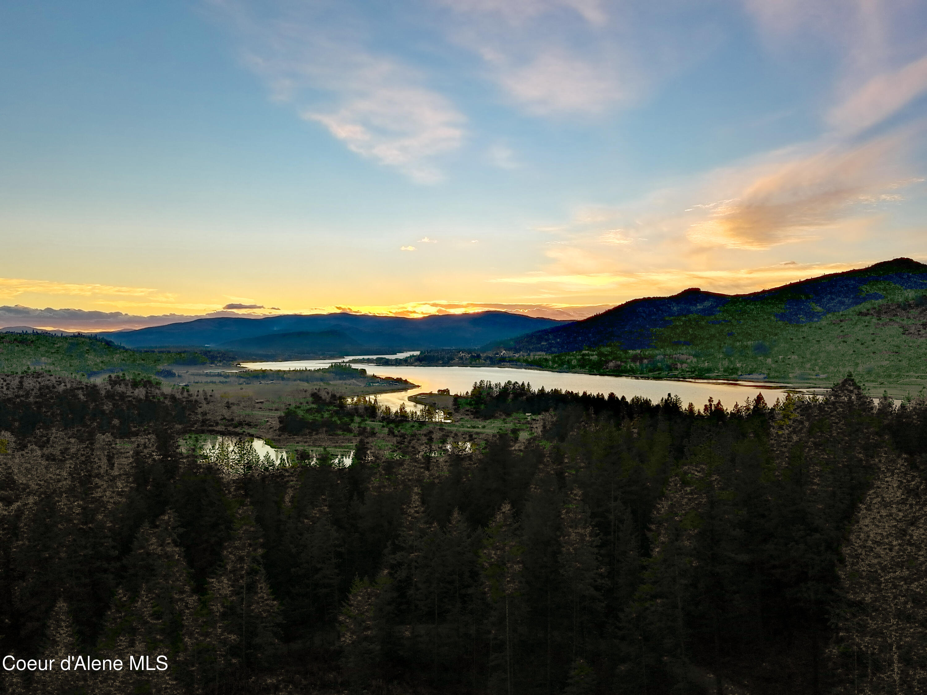 320 Towering Pines Drive Sagle, ID 83860 - Photo 1 of 21 1
