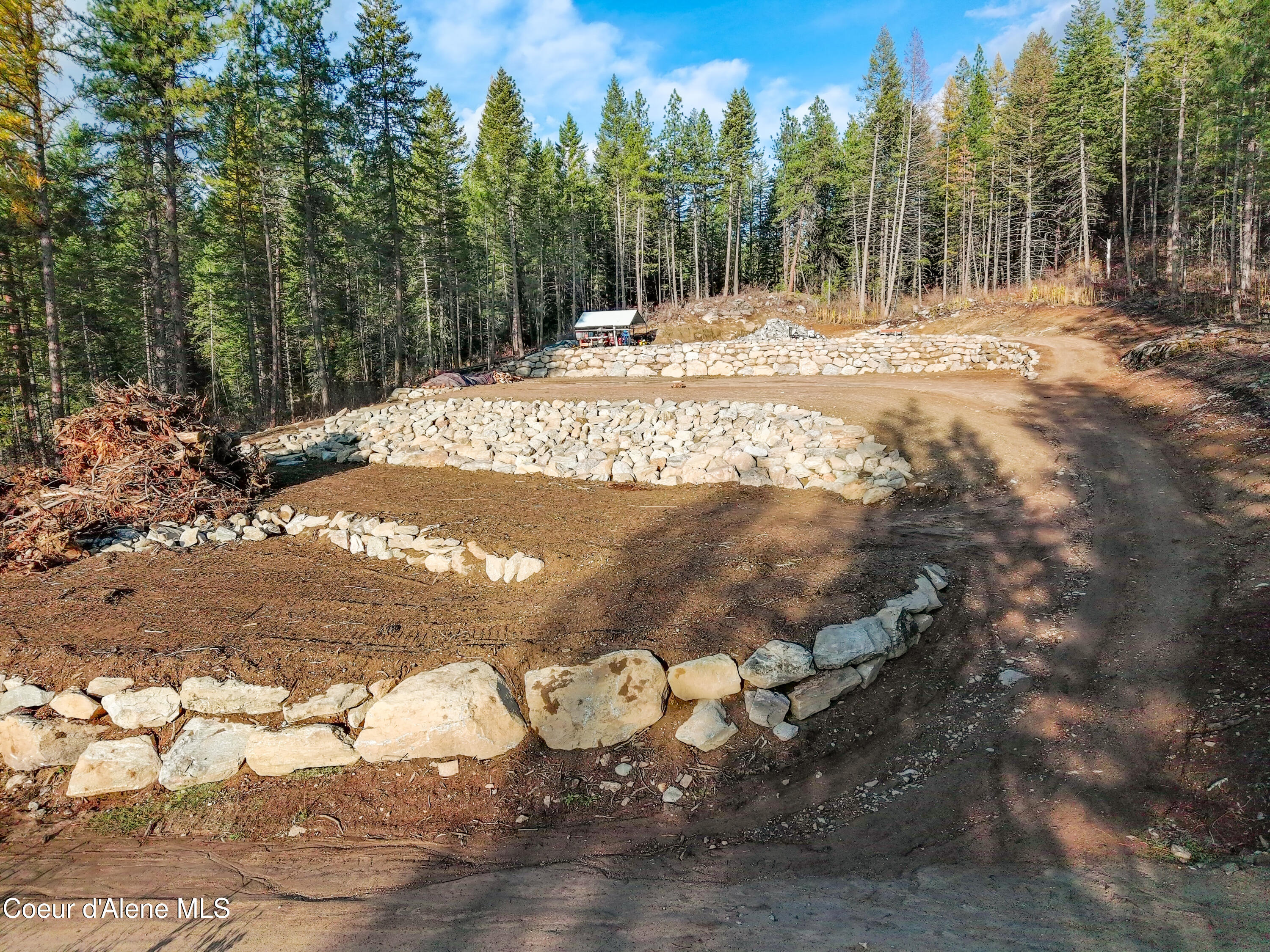 320 Towering Pines Drive Sagle, ID 83860 - Photo 6 of 21 MAX_1233088806