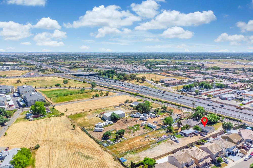 8685 East Stockton Boulevard Elk Grove, CA 95624 - Photo 11 of 29 a view of a city