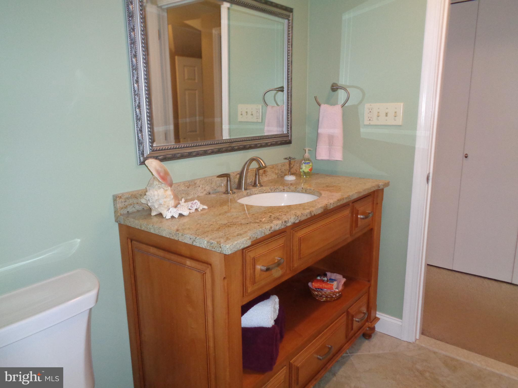 1122 Colonial Road Lancaster, PA 17603 - Photo 23 of 32 Gallery Image 23