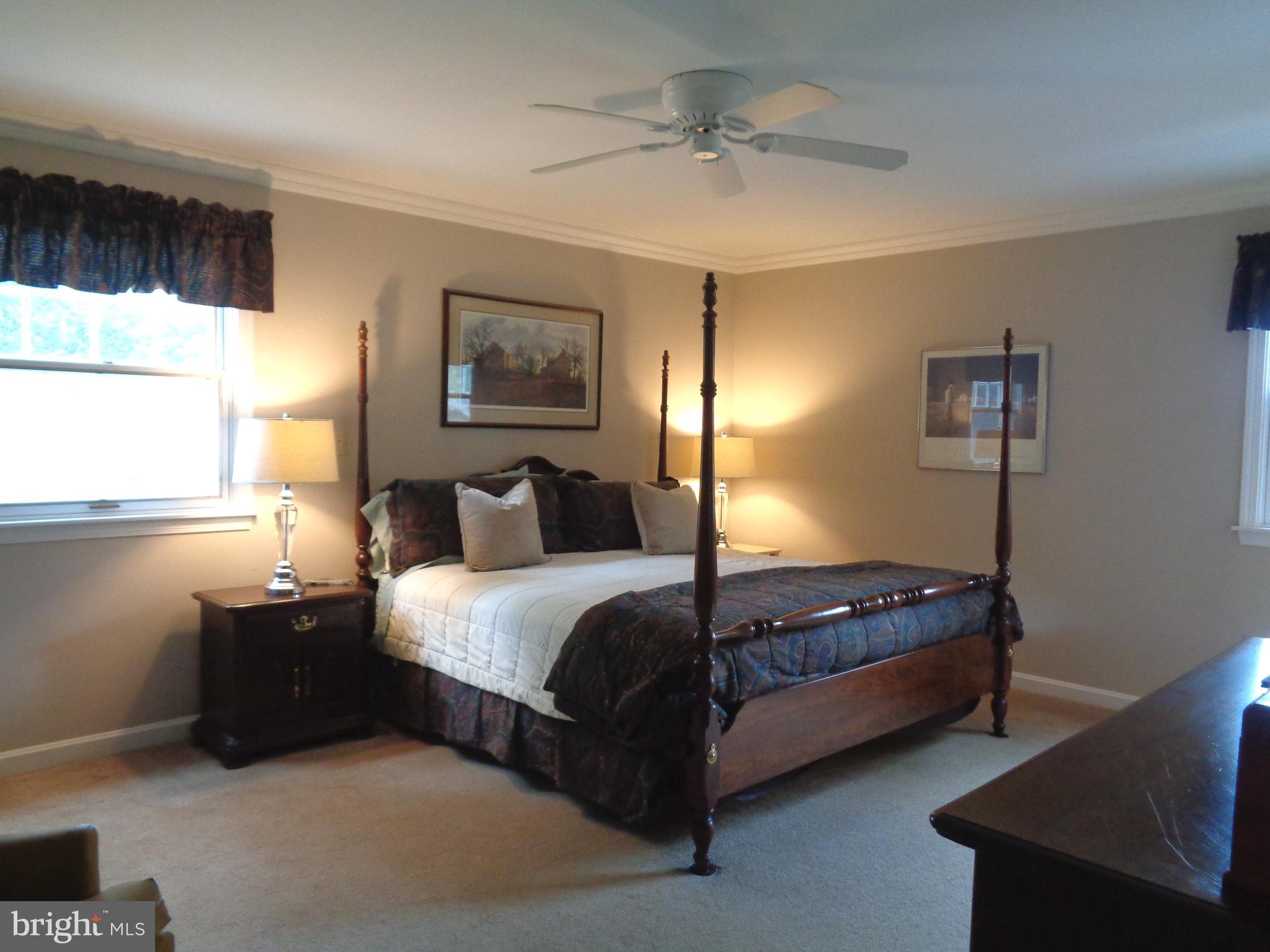 1122 Colonial Road Lancaster, PA 17603 - Photo 27 of 32 Gallery Image 27