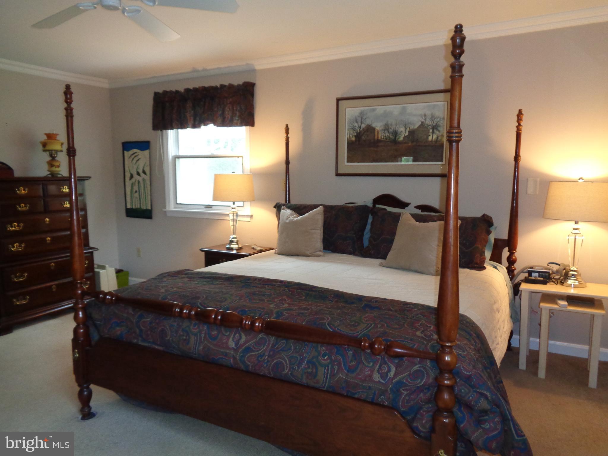 1122 Colonial Road Lancaster, PA 17603 - Photo 28 of 32 Gallery Image 28