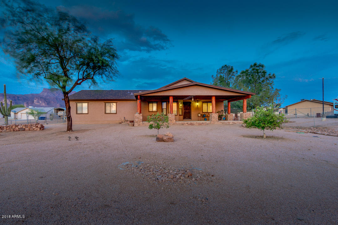 2303 South Val Vista Road Apache Junction, AZ 85119 - Photo 1 of 44 01-ValVista