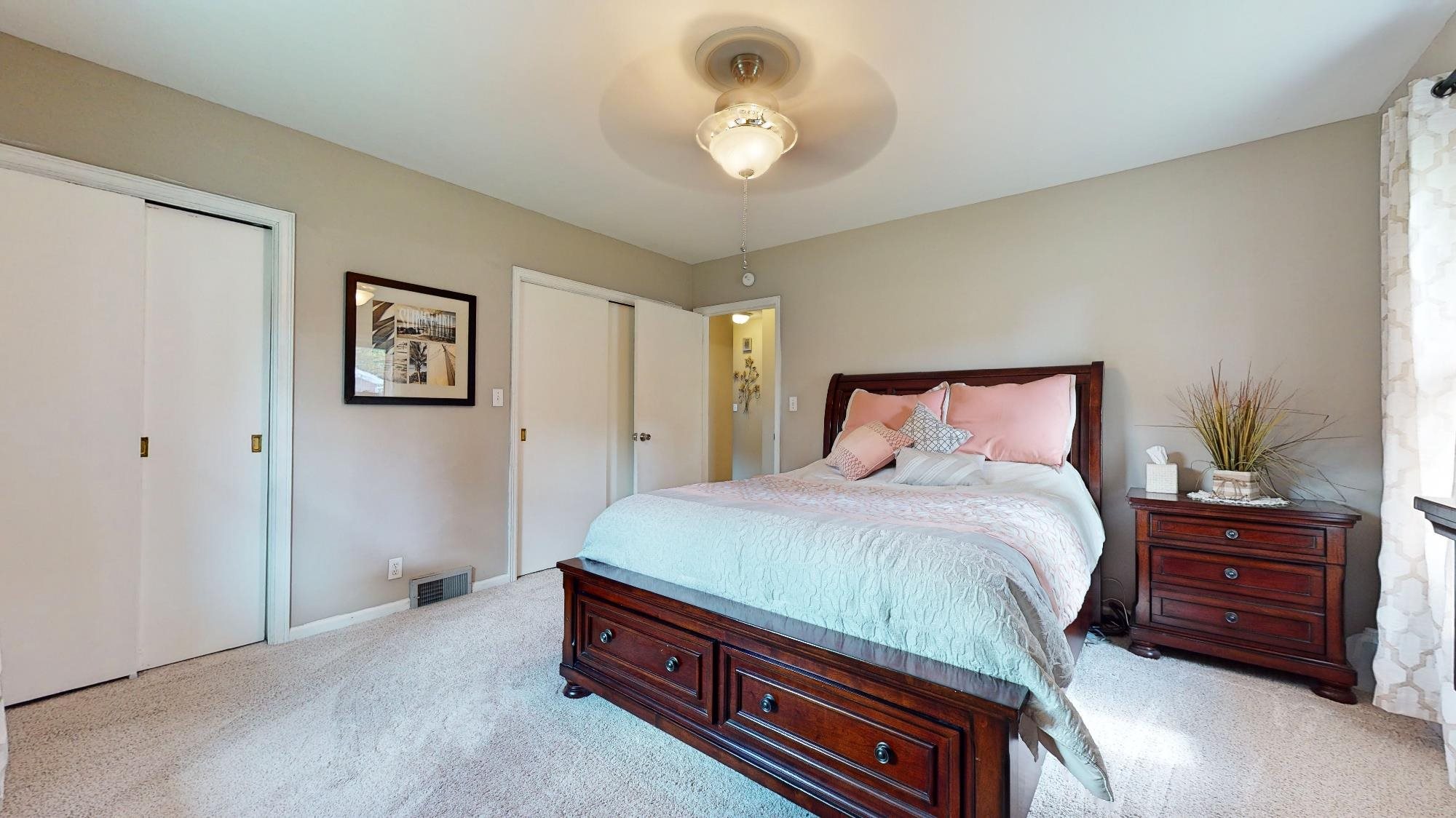 4005 Stringtown Road Evansville, IN 47711 - Photo 16 of 36