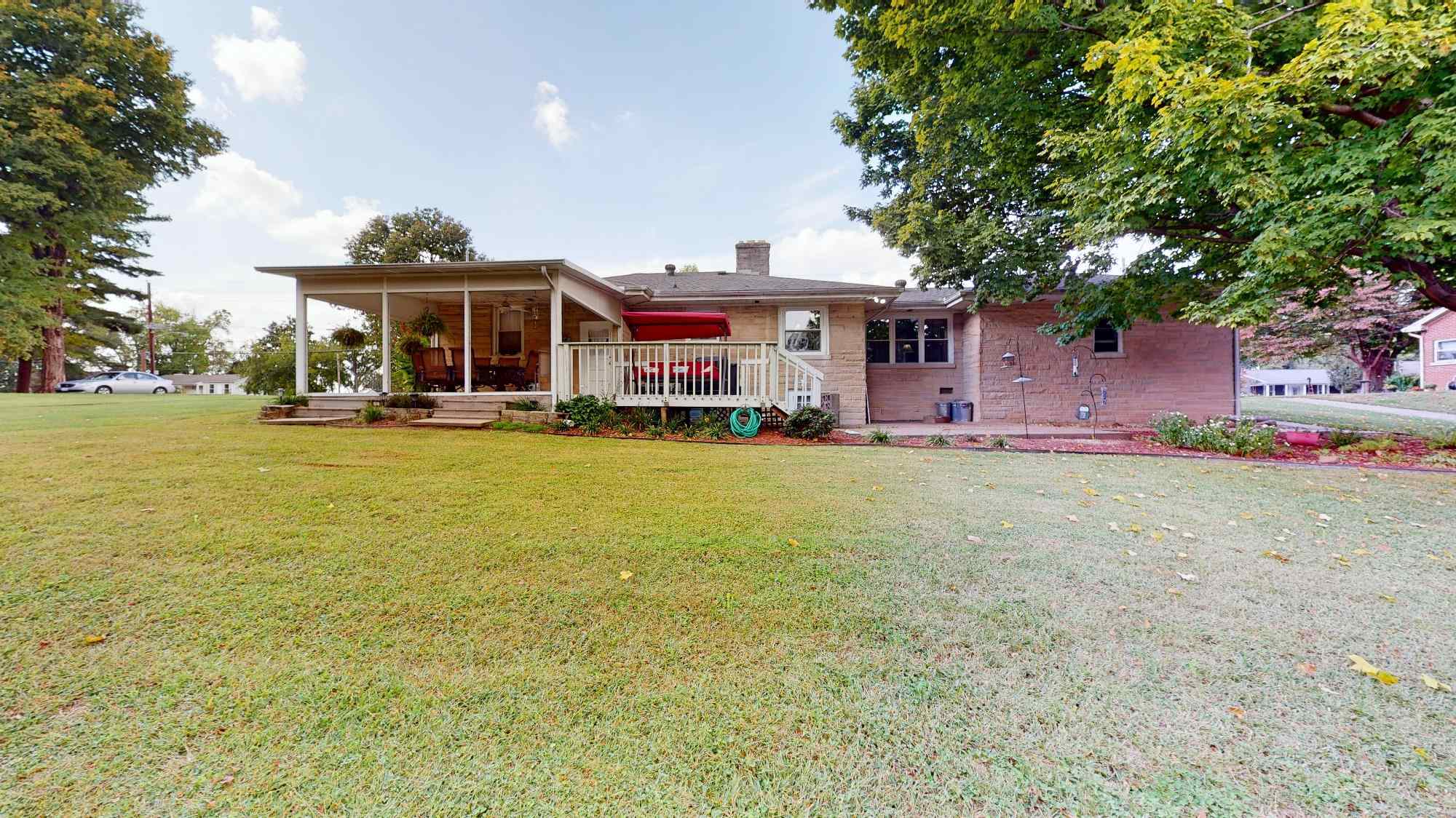 4005 Stringtown Road Evansville, IN 47711 - Photo 31 of 36