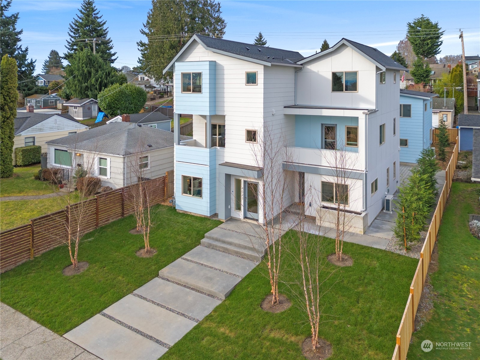 4019 51st Avenue Southwest Seattle, WA 98116 - Photo 27 of 33 a view of a yard in front of house