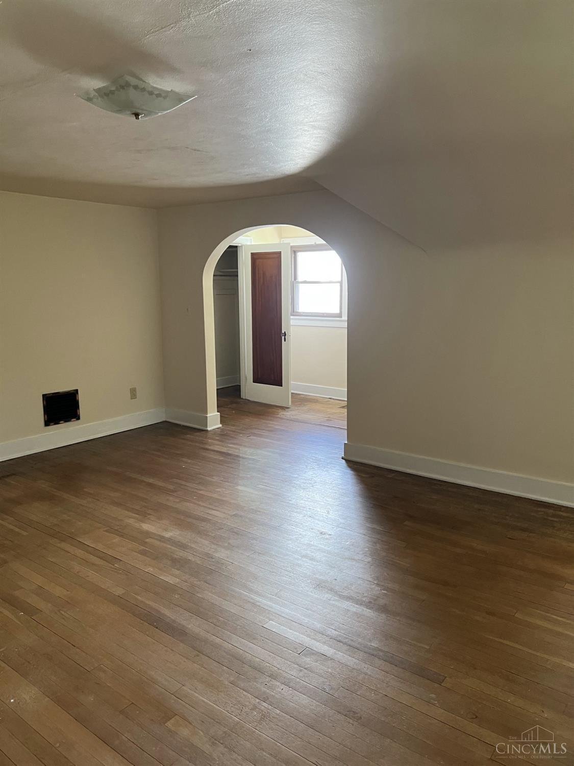 2614 Flemming Road Middletown, OH 45042 - Photo 14 of 23 Gallery Image 14