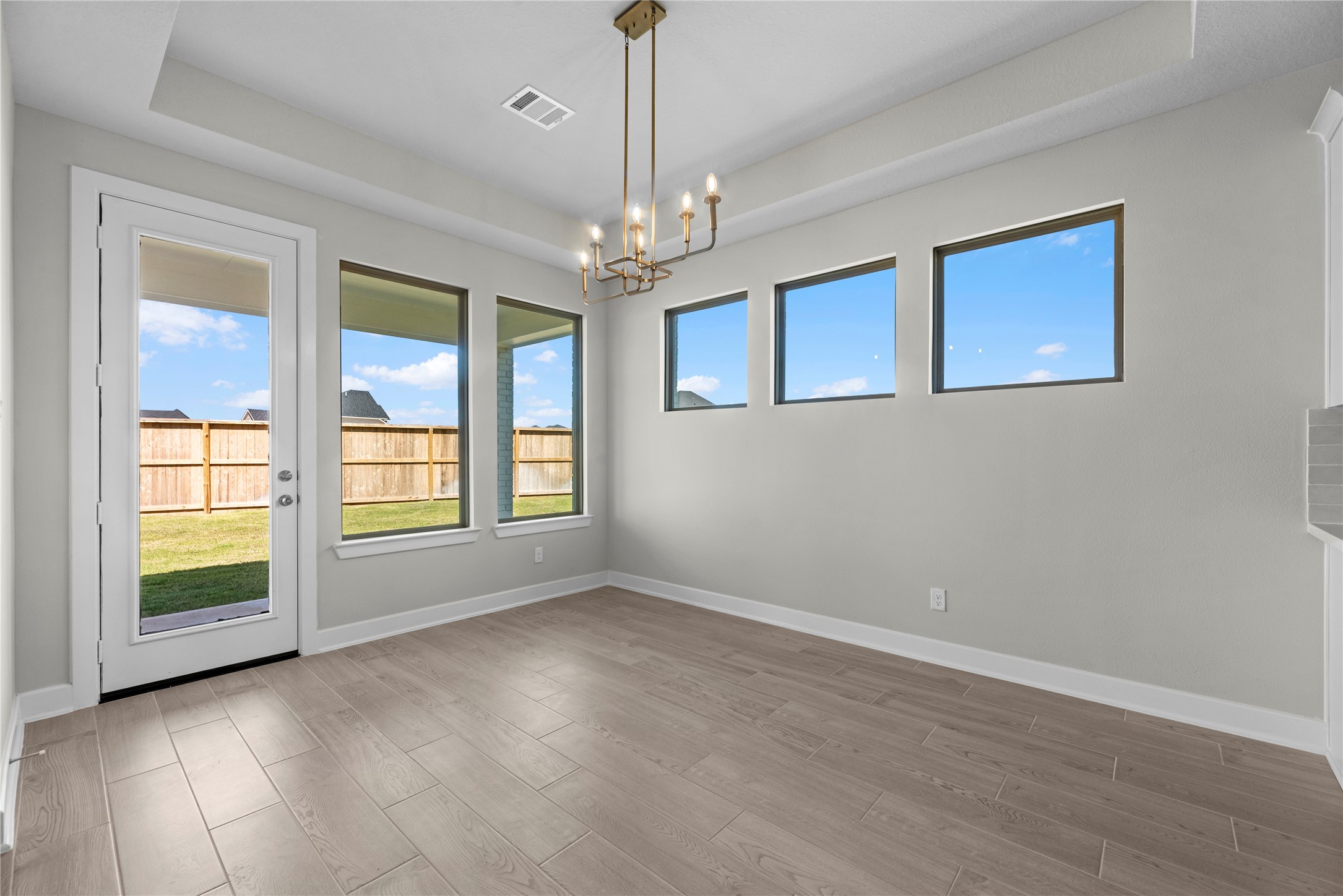 428 Sunset View Court Katy, TX 77493 - Photo 8 of 30