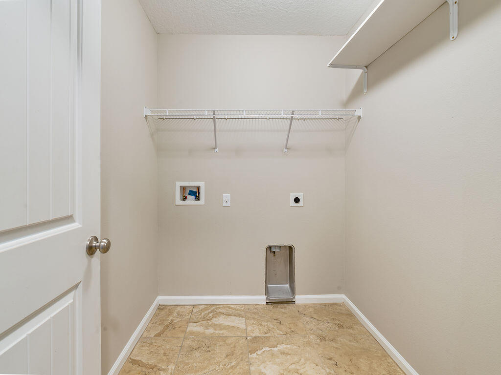 4889 Spears Street Pace, FL 32571 - Photo 20 of 25 a view of small space