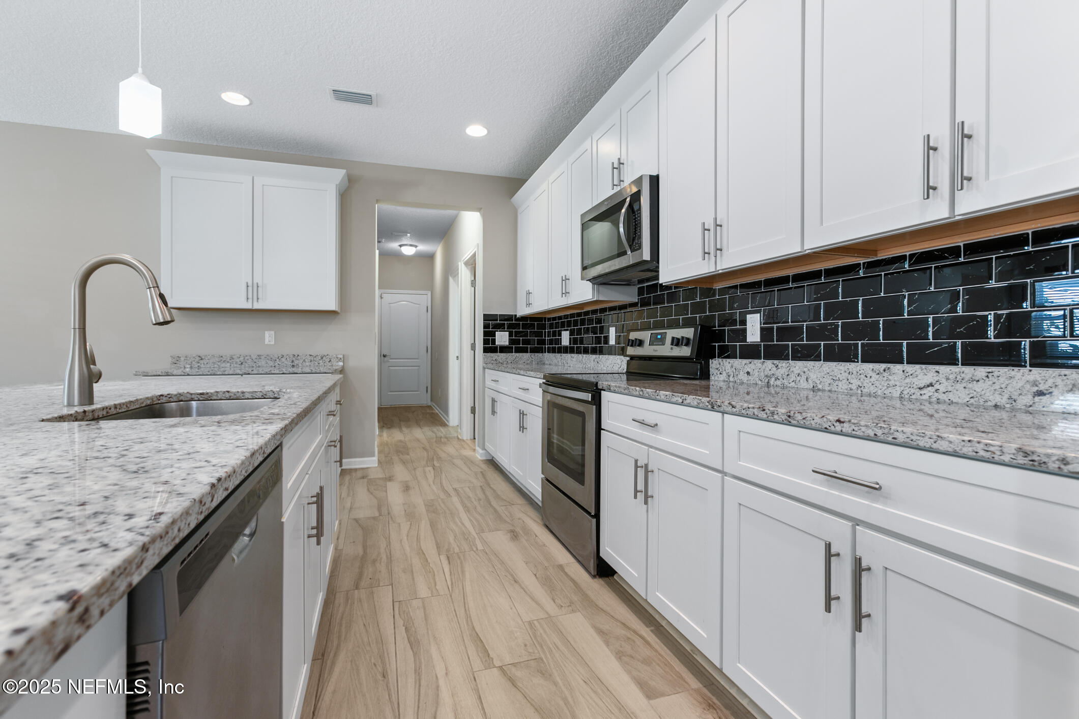 832 East Watson Road St. Augustine, FL 32086 - Photo 15 of 53 Kitchen