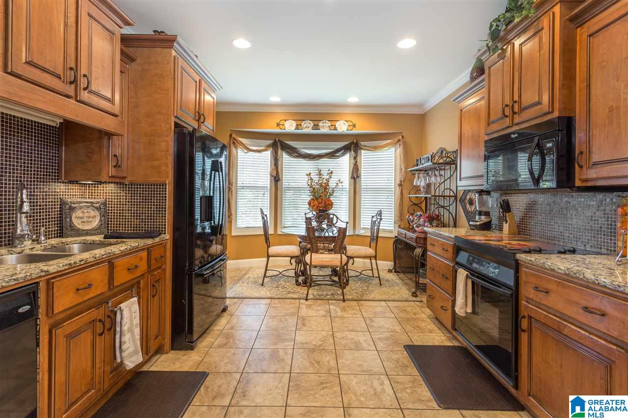 6446 Cambridge Road Pinson, AL 35126 - Photo 12 of 38