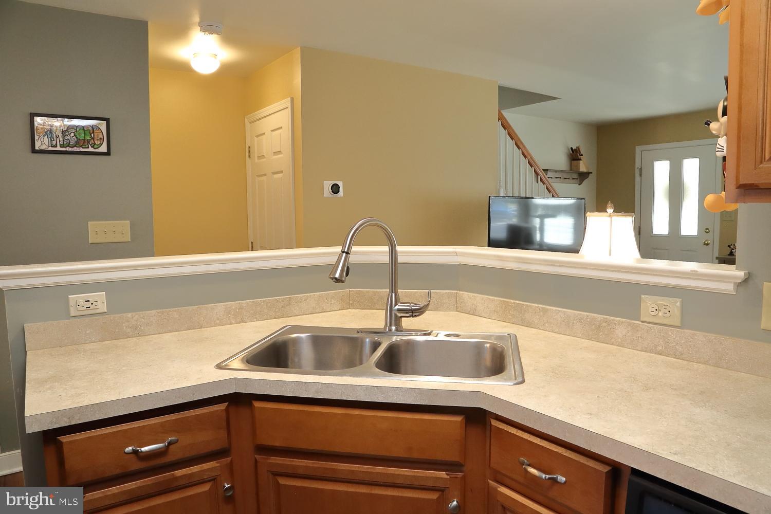 476 Balmer Road Lititz, PA 17543 - Photo 5 of 20