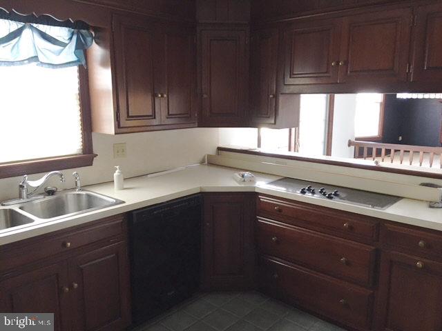865 Red Rock Road Gettysburg, PA 17325 - Photo 3 of 28