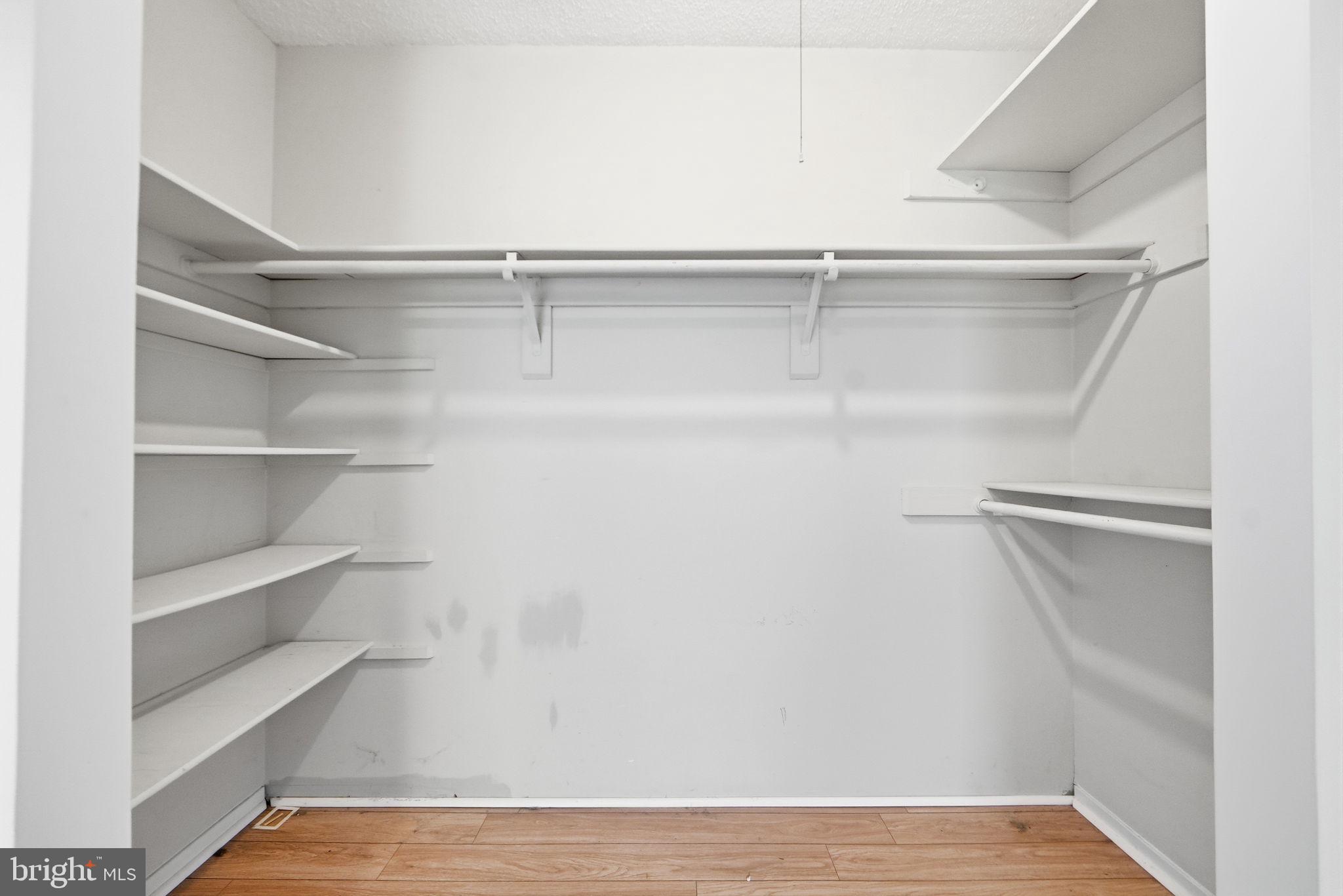 1968 Villaridge Drive Reston, VA 20191 - Photo 20 of 39 Semi walk in closet