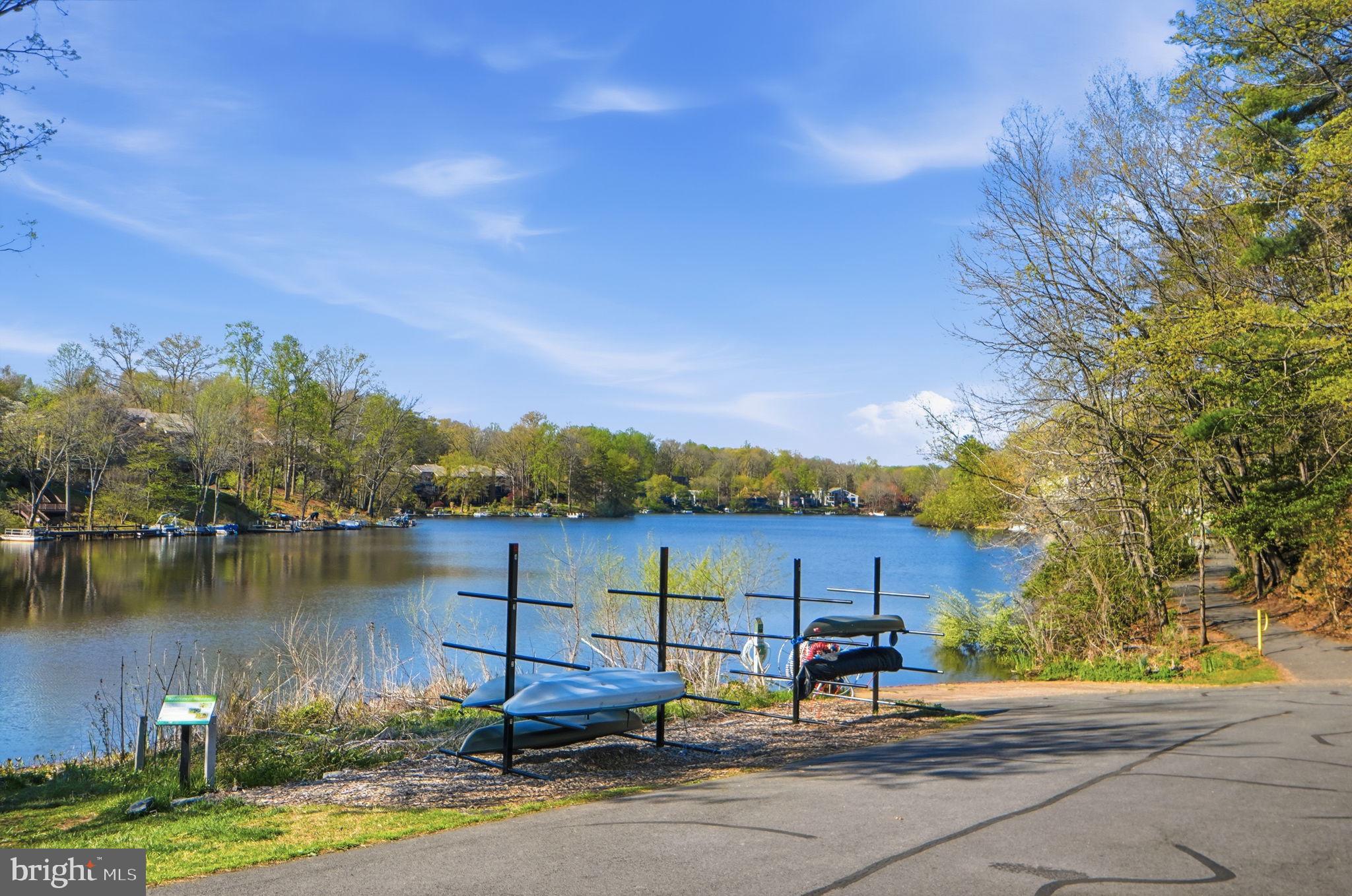 1968 Villaridge Drive Reston, VA 20191 - Photo 34 of 39 Access to Reston Association Lakes