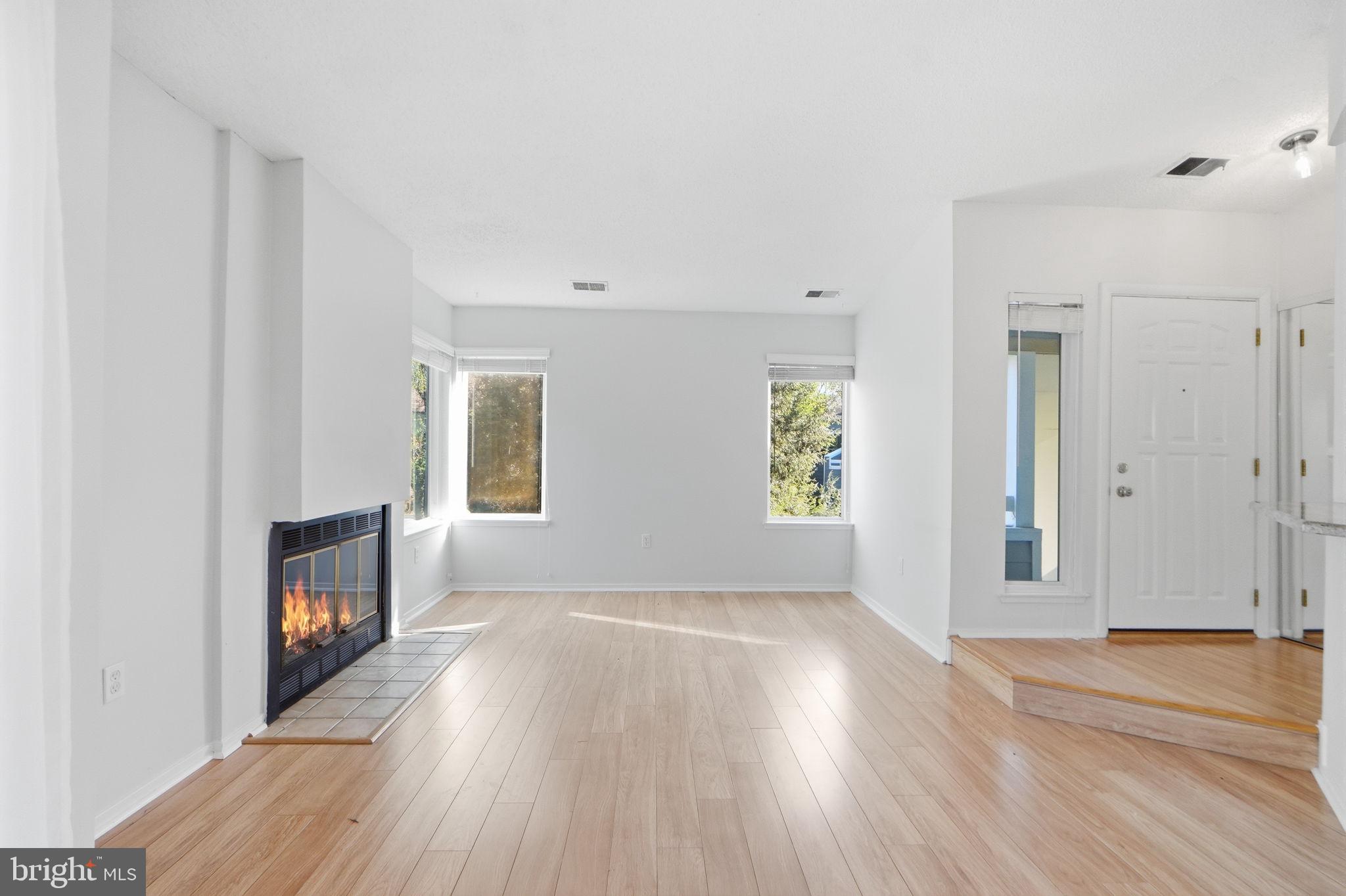 1968 Villaridge Drive Reston, VA 20191 - Photo 38 of 39 Entry and Living Room