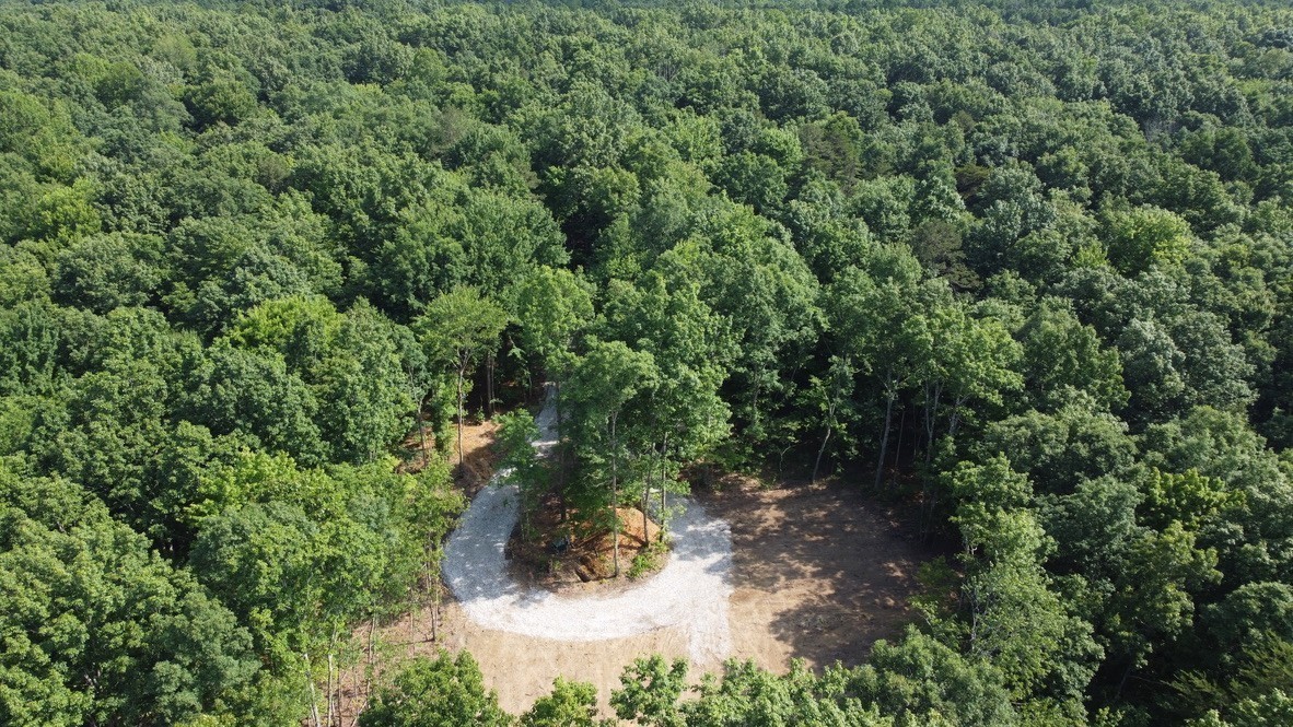 916 North Rim Drive Coalmont, TN 37313 - Photo 21 of 24 an aerial view of residential house with outdoor space and trees all around