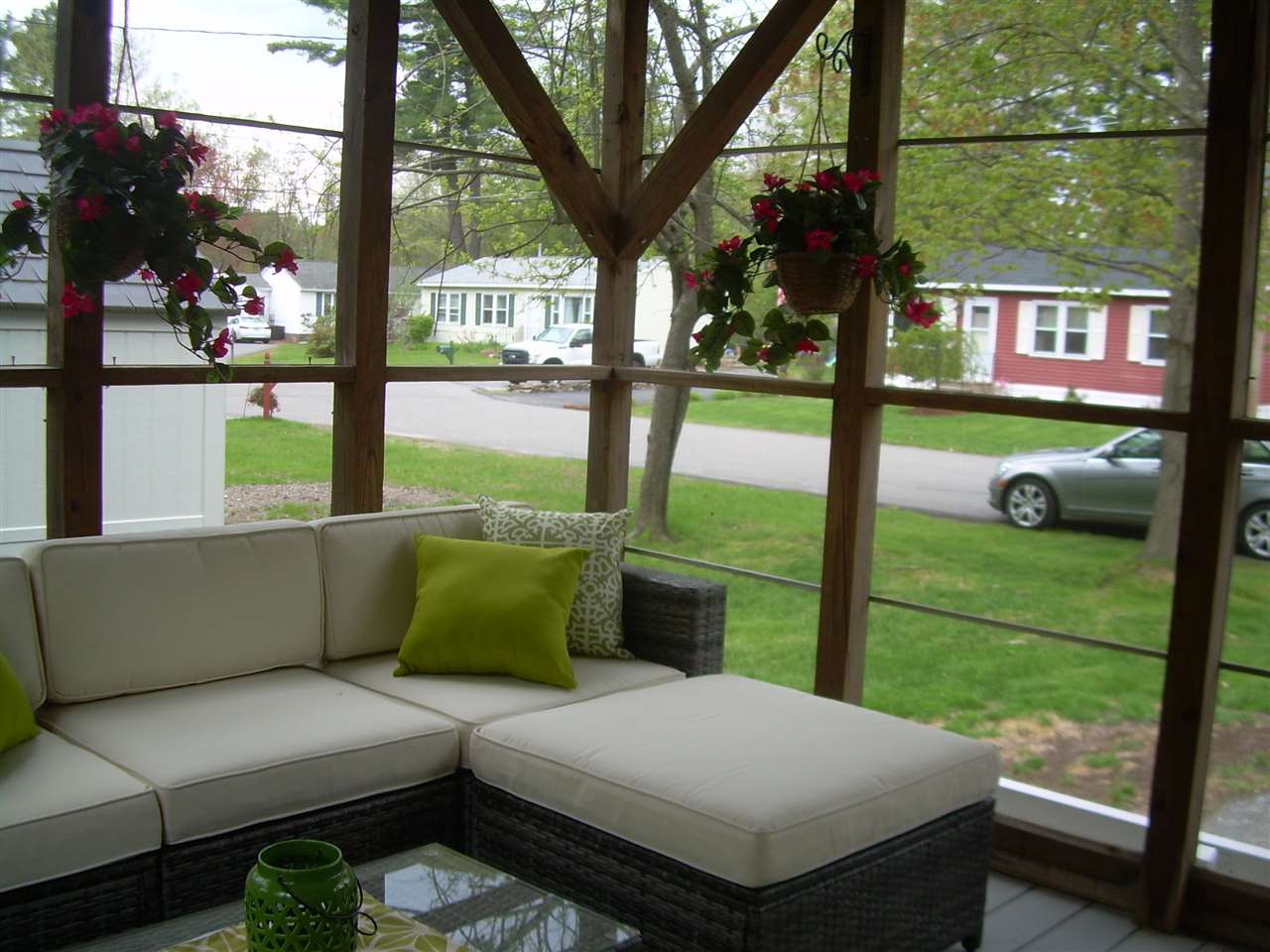 2 Reading Road Nashua, NH 03062 - Photo 21 of 32