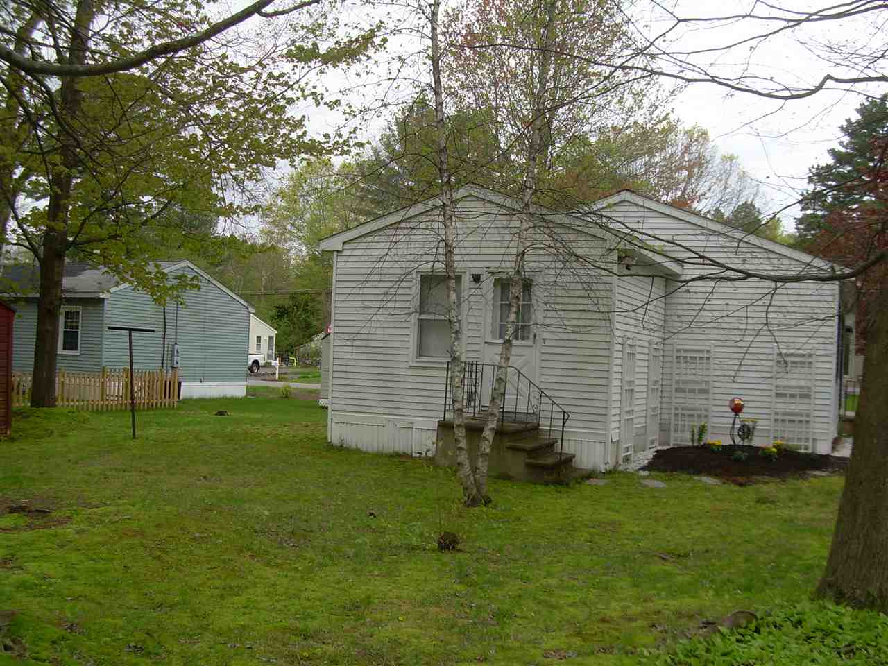 2 Reading Road Nashua, NH 03062 - Photo 26 of 32