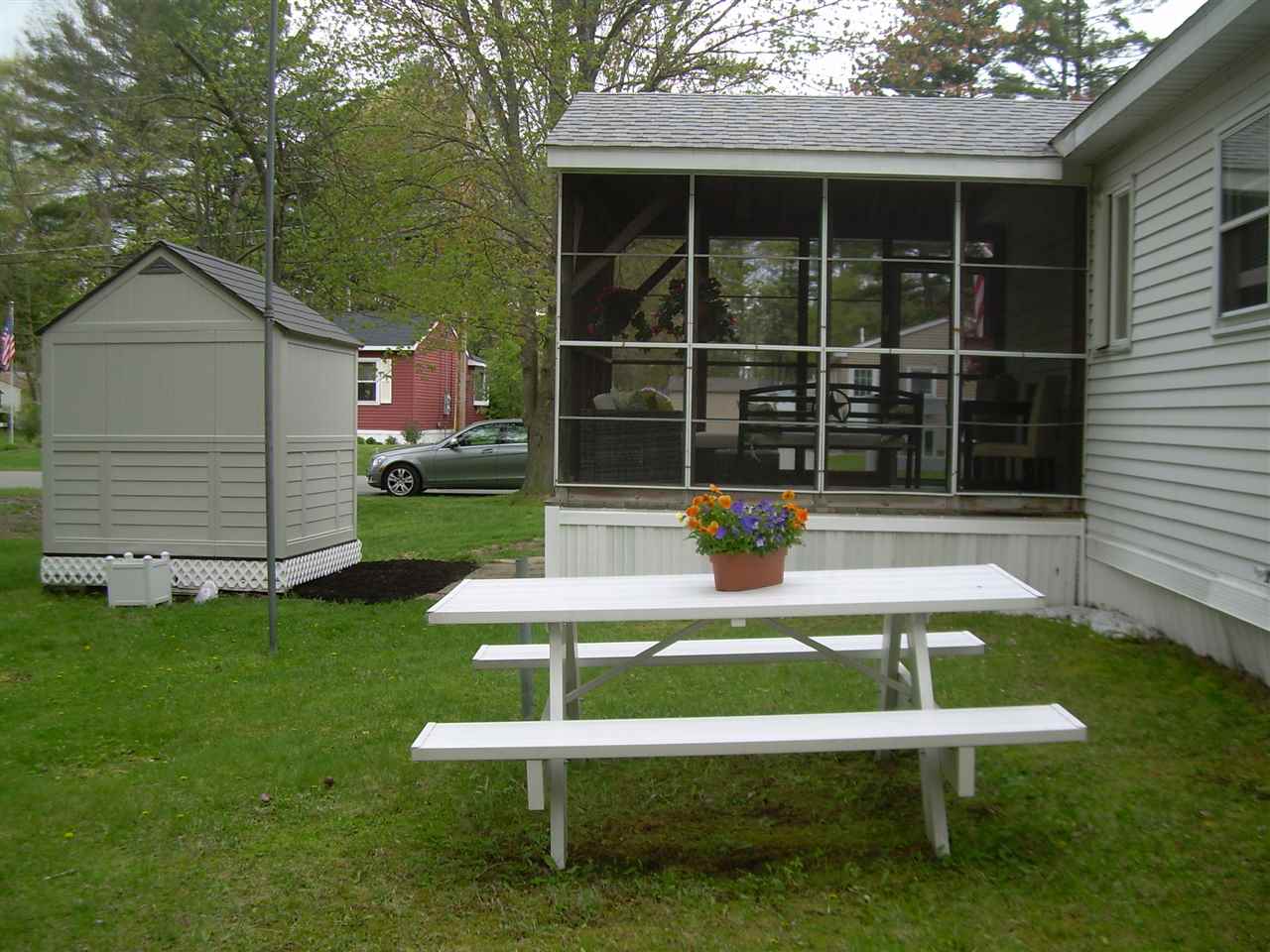 2 Reading Road Nashua, NH 03062 - Photo 27 of 32