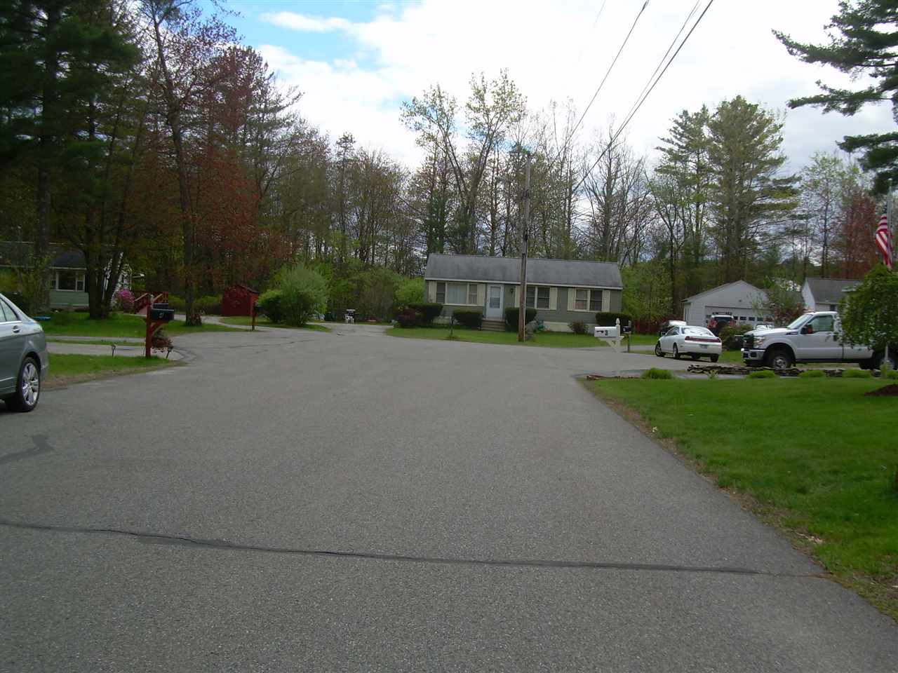 2 Reading Road Nashua, NH 03062 - Photo 31 of 32