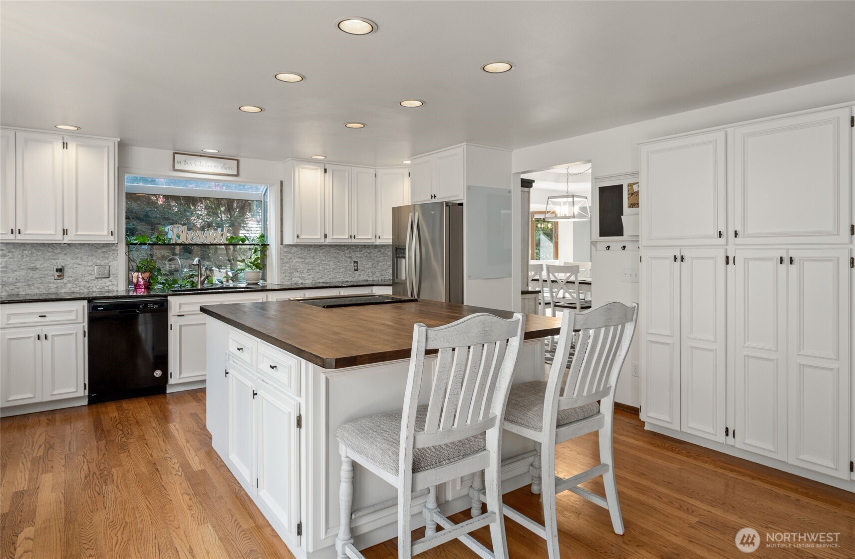 21019 47th Drive Southeast Bothell, WA 98021 - Photo 8 of 32