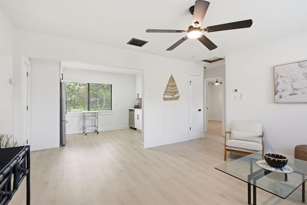 5307 Berkley Road New Port Richey, FL 34652 - Photo 4 of 25 Gallery Image 4
