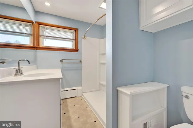 $399,900 | 263 Eisenhower Road, Palmyra, PA 17078