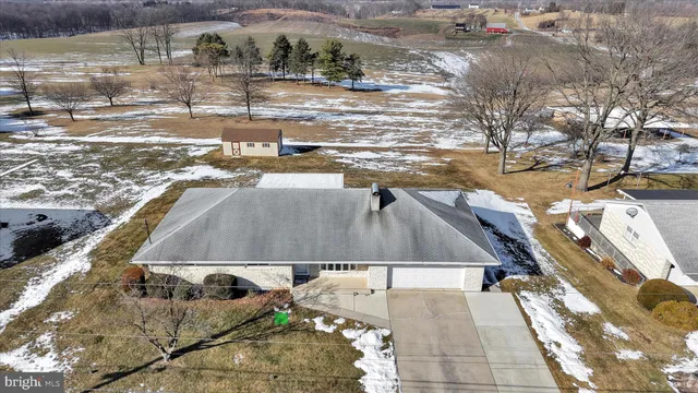 $399,900 | 263 Eisenhower Road, Palmyra, PA 17078